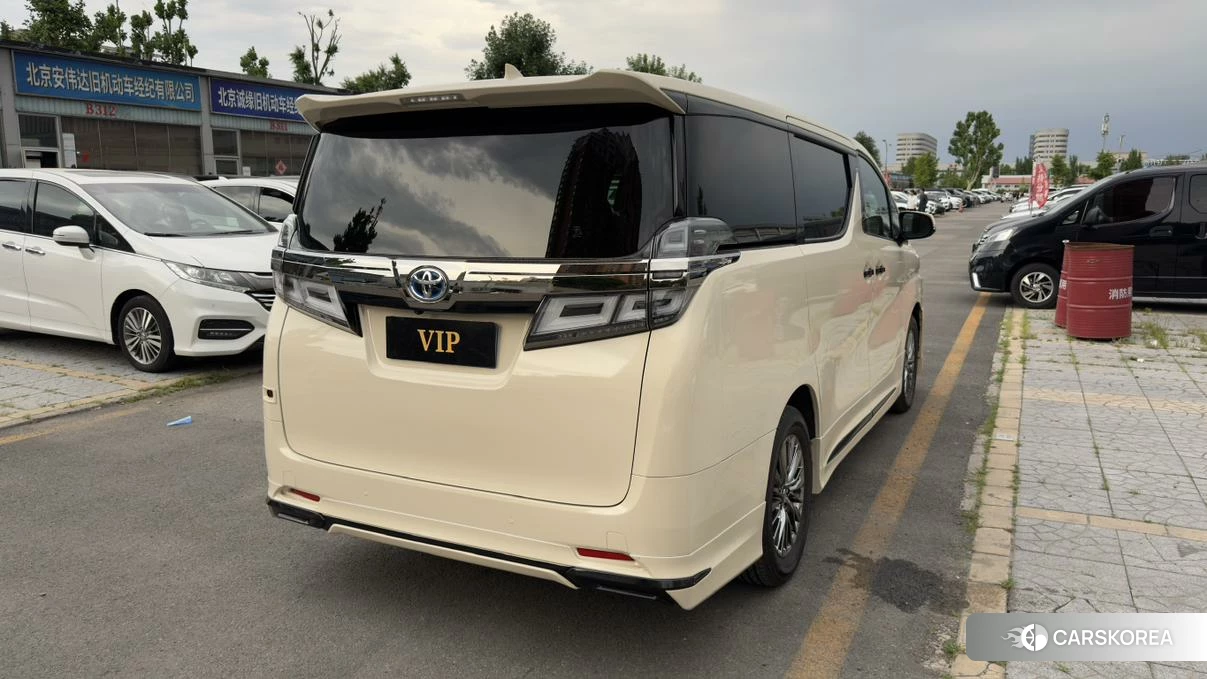 Toyota Vellfire 2021 Белый из Китая, фото 5