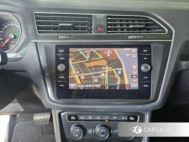 Volkswagen Tiguan second Generation 2020 Серебристо-серый из Кореи, фото 5