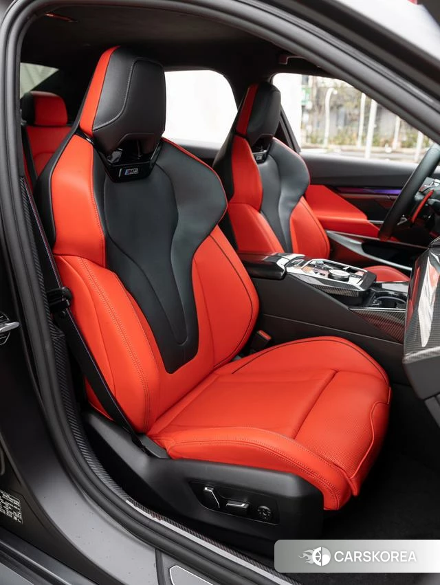 BMW M5 2025 Темно-серый из Китая, фото 5