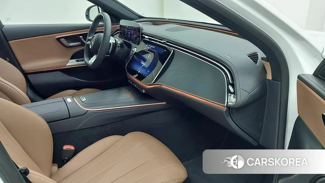 Mercedes-Benz E-Class W214 2026 Белый из Кореи, фото 5