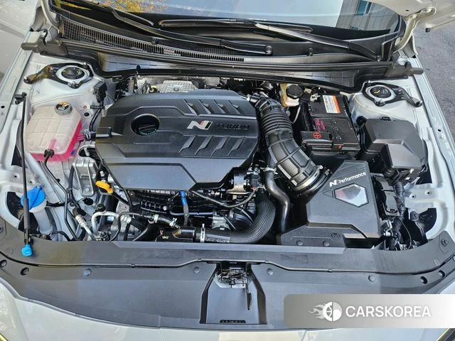 Hyundai The New Avante (CN7) 2025 Светло-серебряный цвет из Кореи, фото 5