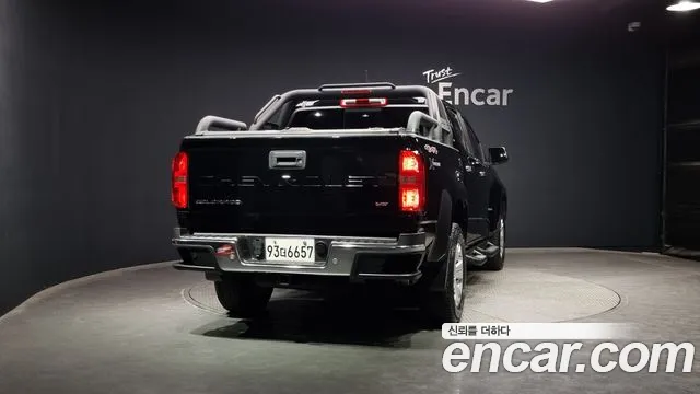 Chevrolet (GM Daewoo) Real New Colorado 2022 Черный из Кореи, фото 5