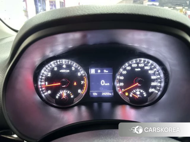 Kia KX1 2023 Желтый из Китая, фото 5