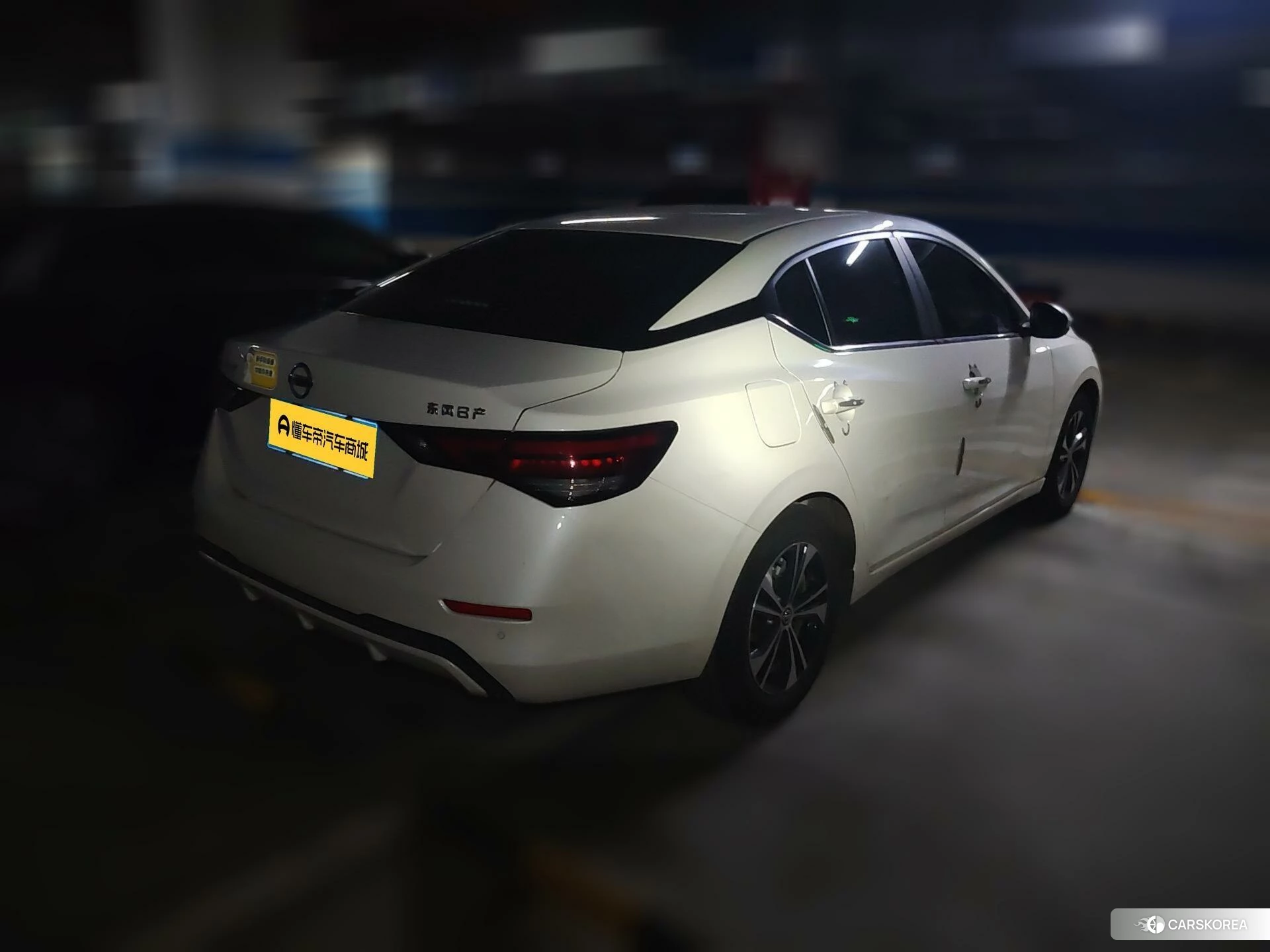 Nissan Sylphy 2021 Белый из Китая, фото 5