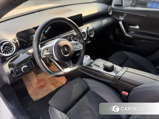 Mercedes-Benz A-Class 2021 Белый из Китая, фото 5