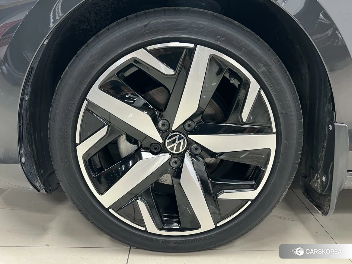 Volkswagen Lamando 2023 Темно-серый из Китая, фото 5