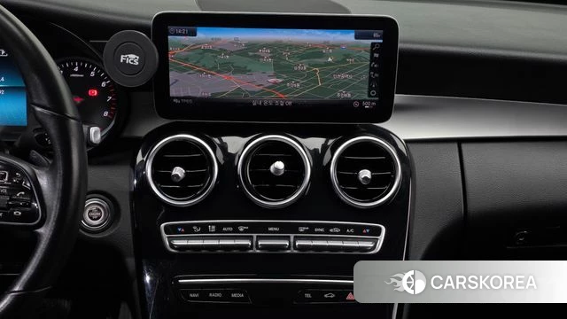 Mercedes-Benz C-Class W205 2019 Белый из Кореи, фото 5