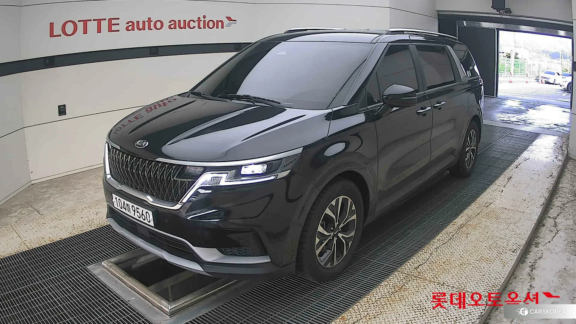 Kia Carnival 2021 Aurora Black Pearl из Кореи, фото 5