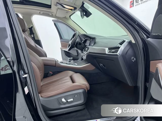 BMW X5 2021 Черный из Китая, фото 5