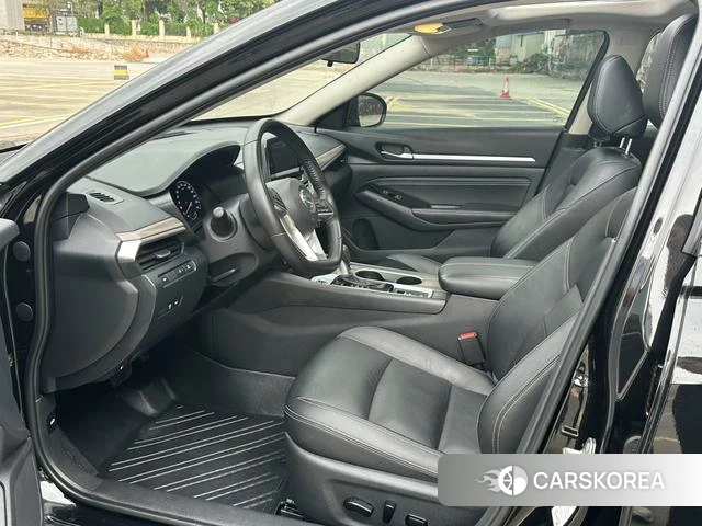 Nissan Altima 2021 Черный из Китая, фото 5
