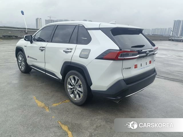 Toyota Wildlander 2022 Белый из Китая, фото 5