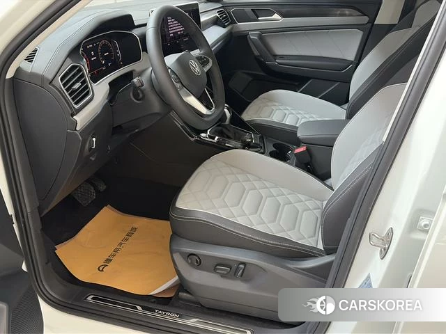Volkswagen Tayron 2023 Белый из Китая, фото 5