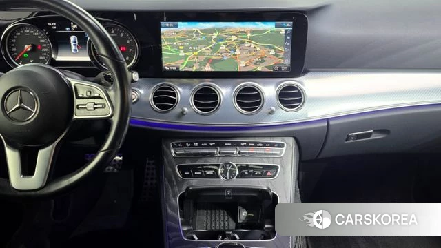 Mercedes-Benz E-Class W213 2020 Белый из Кореи, фото 5