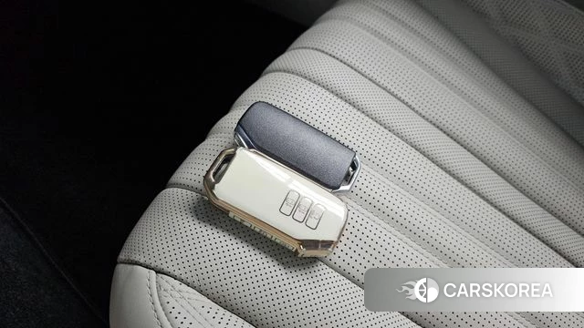 Kia K8 2023 Белый из Кореи, фото 5