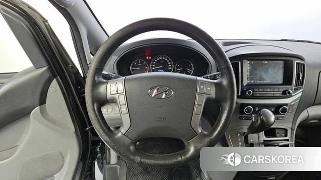 Hyundai The New Grand Starex 2018 Черный из Кореи, фото 5