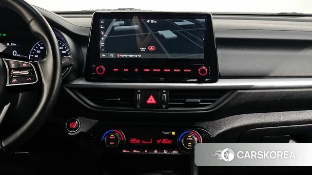 Kia The New K3 2nd generation 2021 Серый из Кореи, фото 5