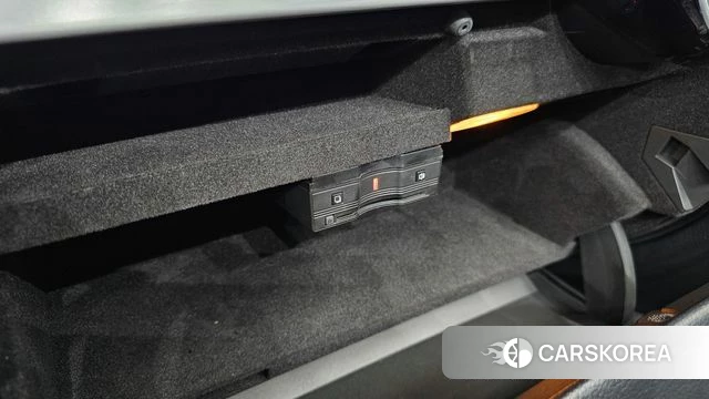 Mercedes-Benz C-Class W205 2019 Синий из Кореи, фото 5