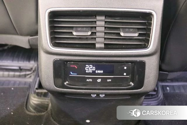 Volkswagen Tavendor 2023 Черный из Китая, фото 5