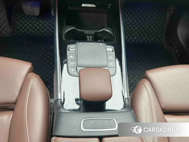 Mercedes-Benz GLB 2021 Черный из Китая, фото 5