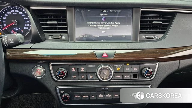 Kia Come New K7 2018 Белый из Кореи, фото 5