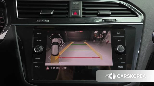 Volkswagen Tiguan second Generation 2021 Белый из Кореи, фото 5