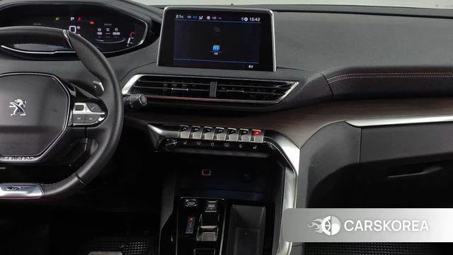 Peugeot 5008 second generation 2024 Черный из Кореи, фото 5