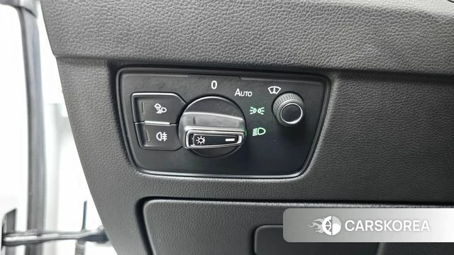 Volkswagen Arteon 2023 Белый из Кореи, фото 5