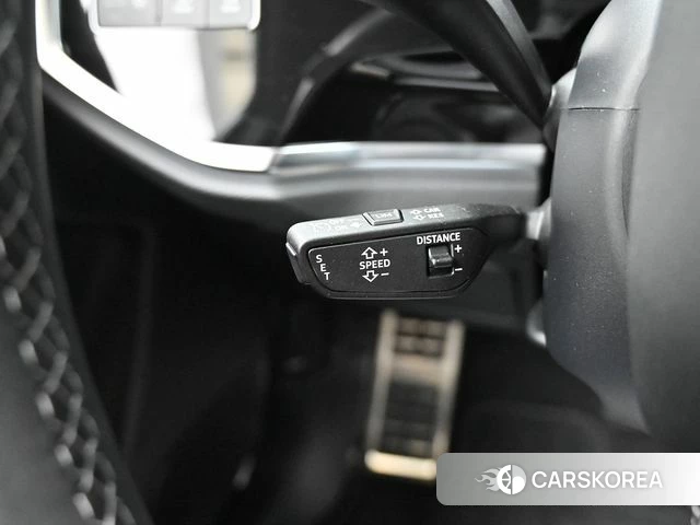 Audi Q3 (F3) 2026 Черный из Кореи, фото 5