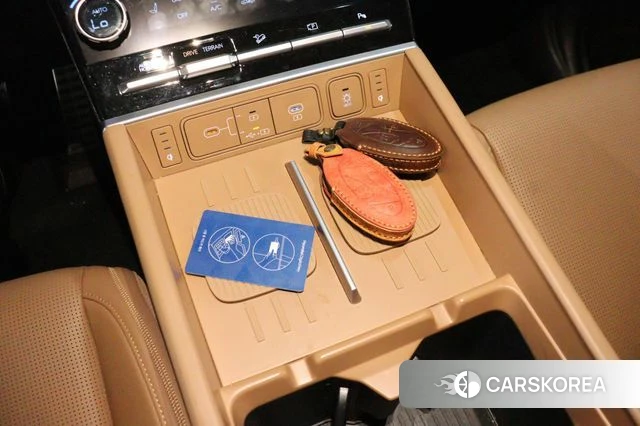 Hyundai Santa Fe (MX5) 2023 Серый из Кореи, фото 5
