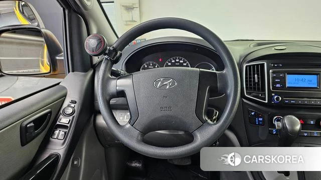 Hyundai The New Grand Starex 2018 Желтый из Кореи, фото 5