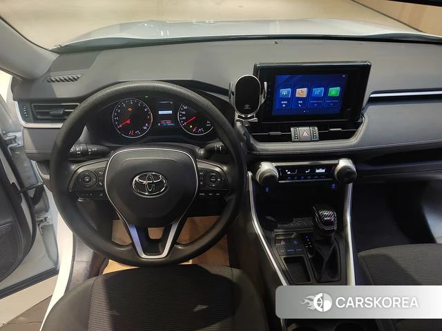 Toyota RAV4 2022 Белый из Китая, фото 5
