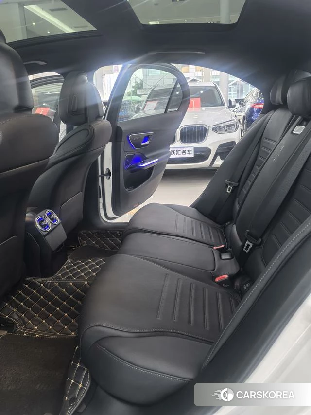 Mercedes-Benz C-class 2024 Белый из Китая, фото 5