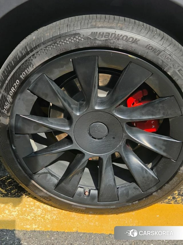 Tesla Model Y 2021 Белый из Кореи, фото 5