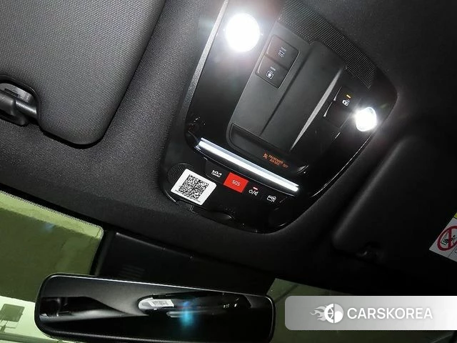 Kia Sportage 5th Generation Hybrid 2023 Белый из Кореи, фото 5