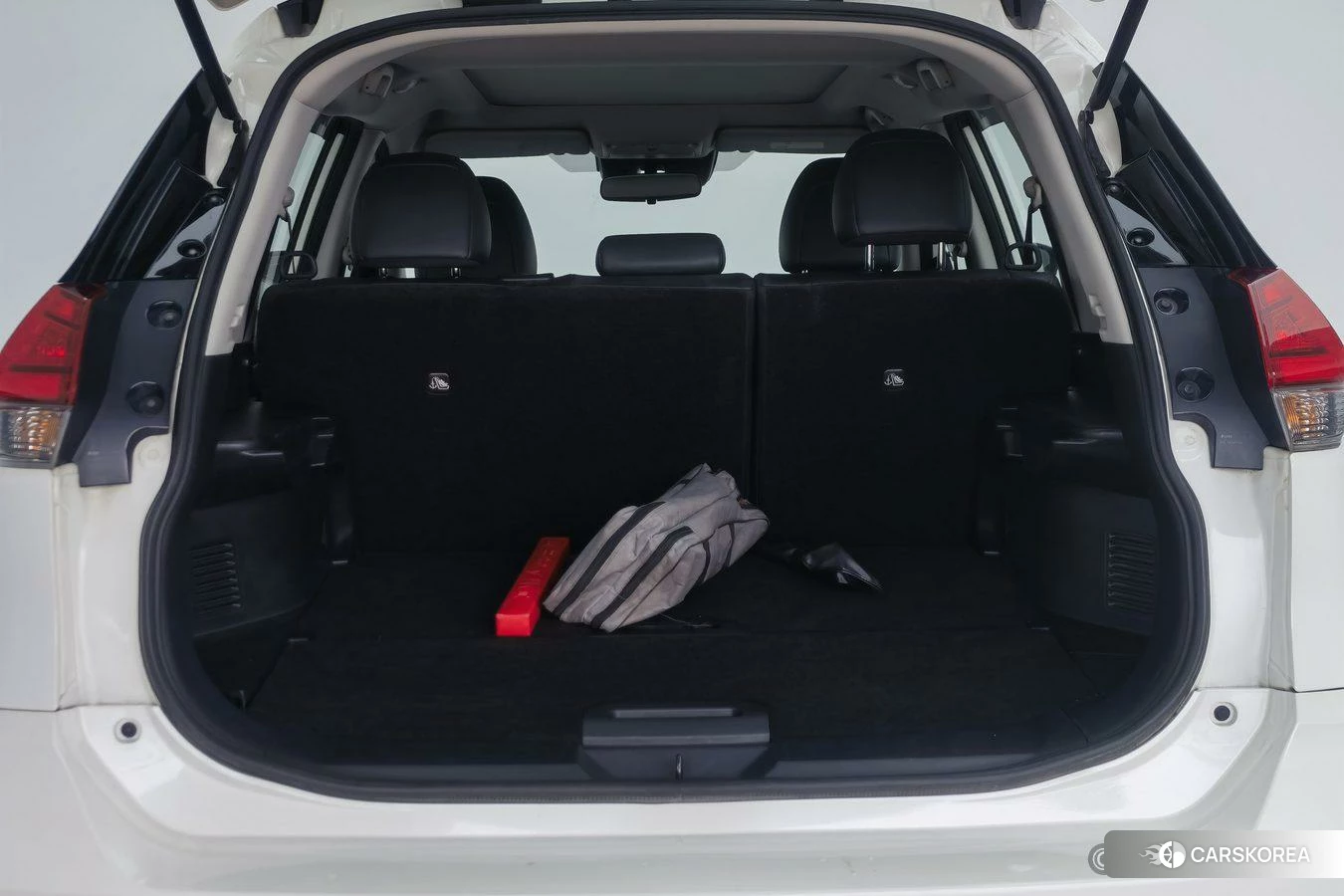 Nissan X-Trail 2020 Белый из Китая, фото 5