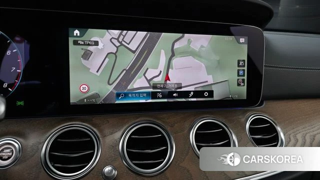 Mercedes-Benz E-Class W213 2023 Черный из Кореи, фото 5
