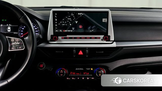 Kia The New K3 2nd generation 2024 Белый из Кореи, фото 5