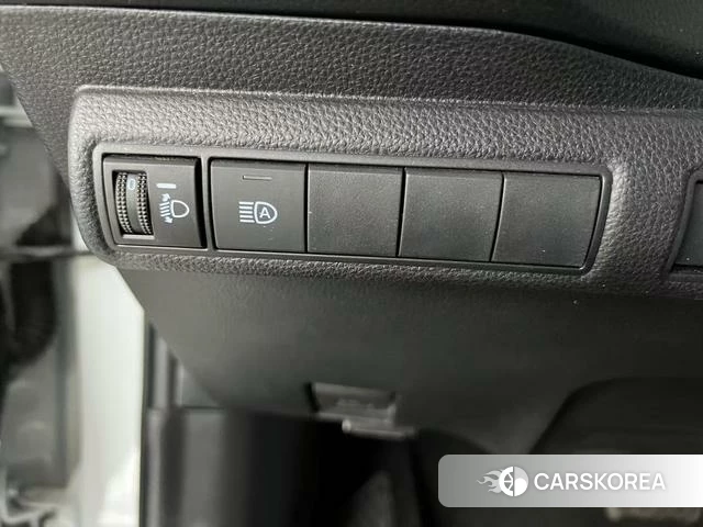 Toyota Levin 2021 Белый из Китая, фото 5