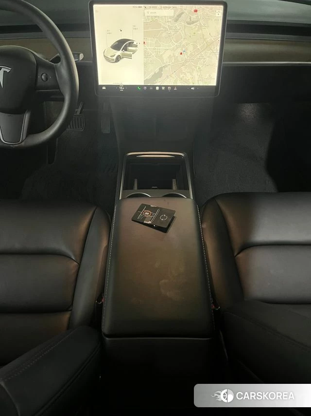 Tesla Model 3 2021 Белый из Кореи, фото 5