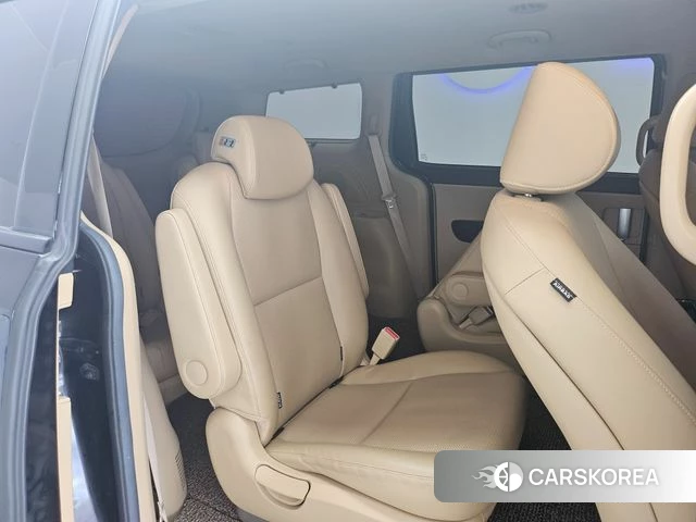 Kia The New Carnival 2019 Черный из Кореи, фото 5