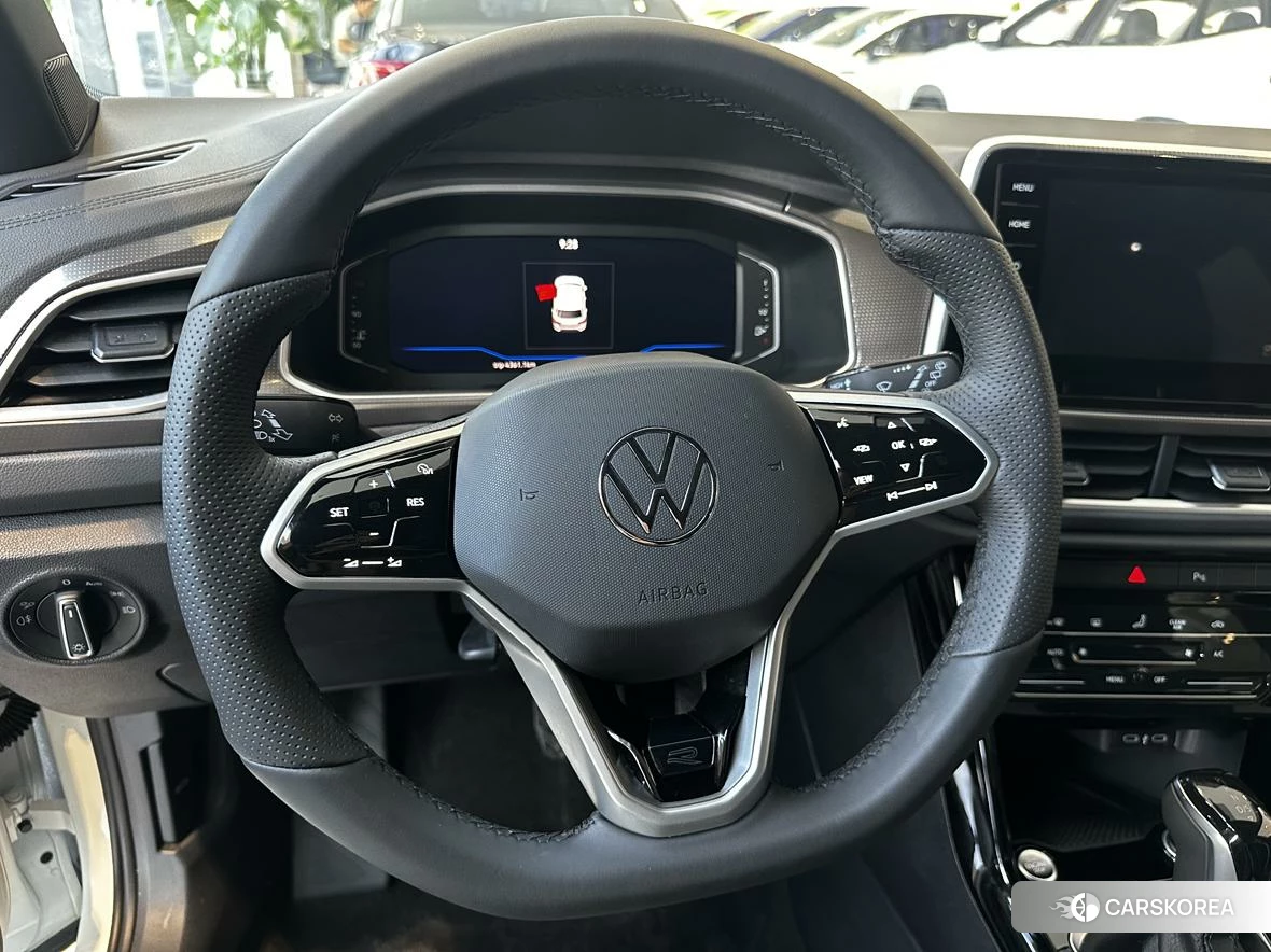 Volkswagen T-Roc 2024 Белый из Китая, фото 5
