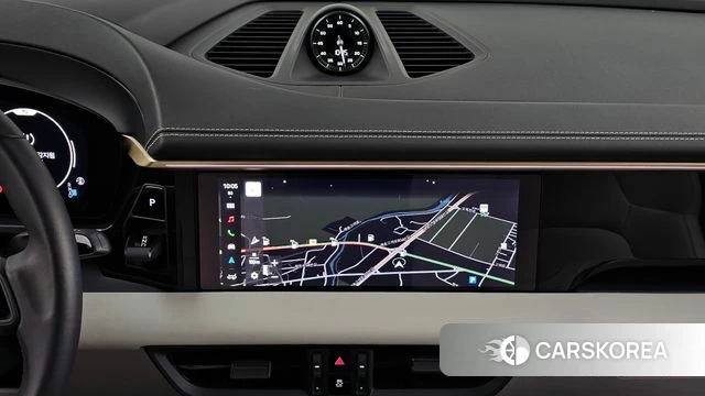 Porsche Makan EV 2025 Черный из Кореи, фото 5
