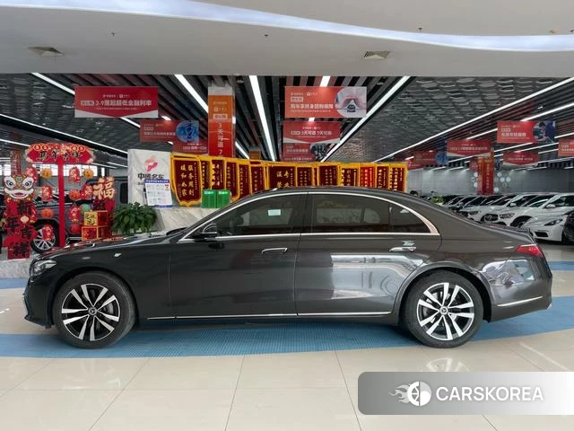 Mercedes-Benz S-Class 2023 Черный из Китая, фото 5