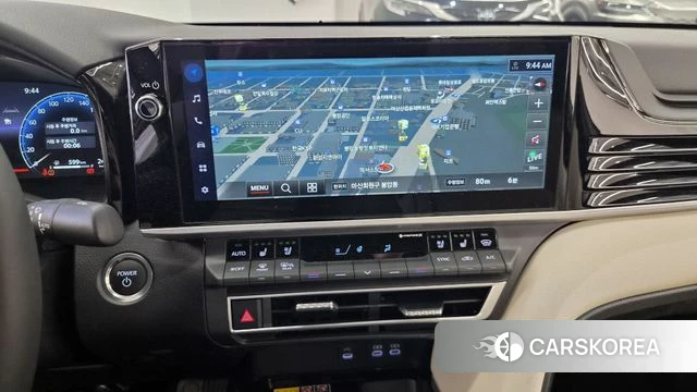 Toyota Camry (XV80) 2025 Серый из Кореи, фото 5