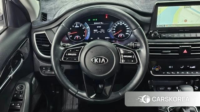 Kia Seltos 2021 Белый из Кореи, фото 5