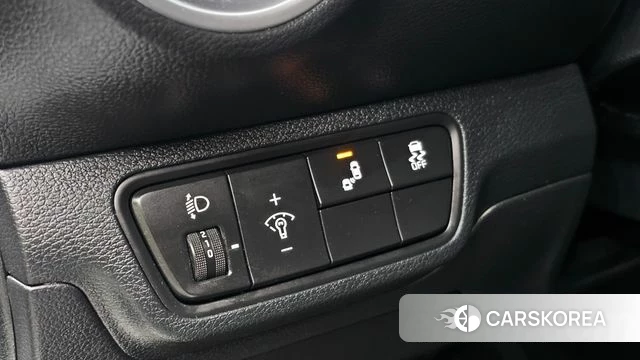 Kia The New K3 2nd generation 2023 Белый из Кореи, фото 5