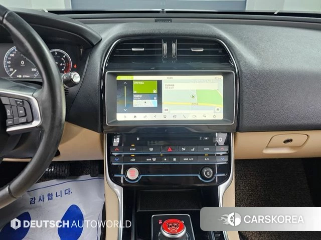 Jaguar XE 2018 Белый из Кореи, фото 5