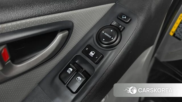 Hyundai The New Grand Starex 2019 Белый из Кореи, фото 5