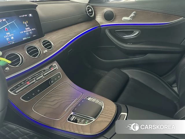 Mercedes-Benz E-Class 2021 Зеленый из Китая, фото 5