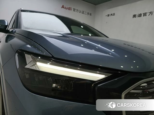Audi Q4 2024 Синий из Китая, фото 5